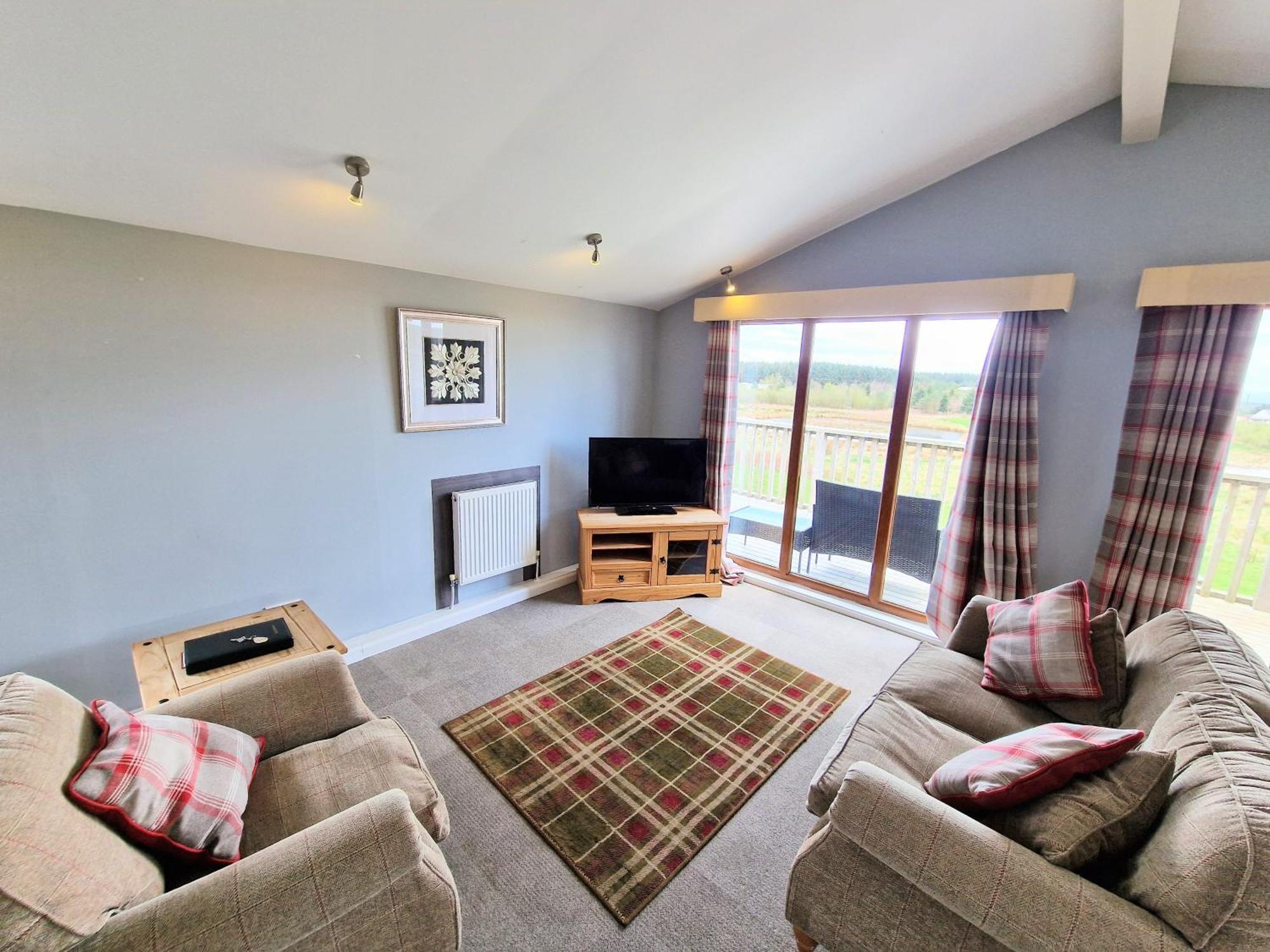 Ochil 10 With Private Hot Tub - Fife - Loch Leven - Lomond Hills Villa Kelty Exterior photo